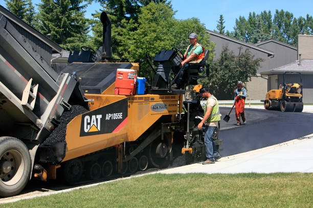 Best Driveway Paving Contractor  in Pleasant Grove, OH